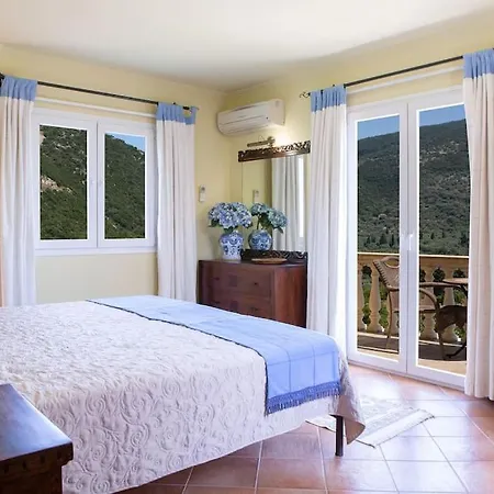 Octavius Hotel Nydri (Lefkada)